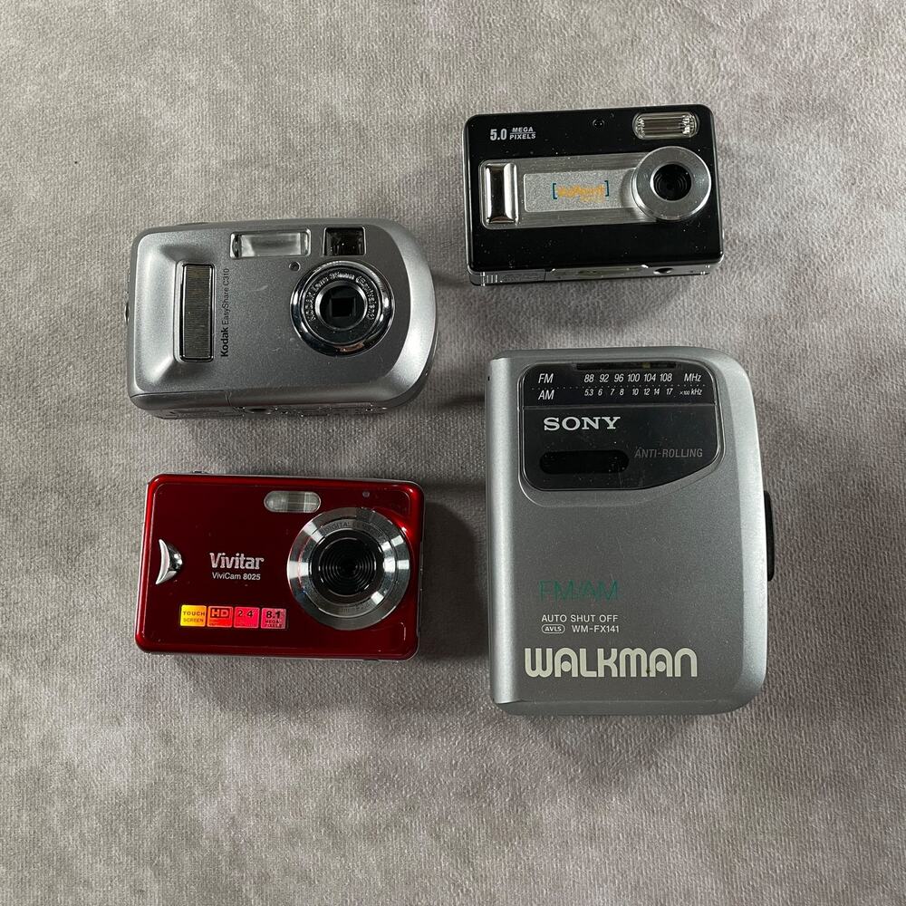 PARTS Bundle Lot 4 Electronics Sony Walkman WM-FX141 Kodak Vivitar VuPoint